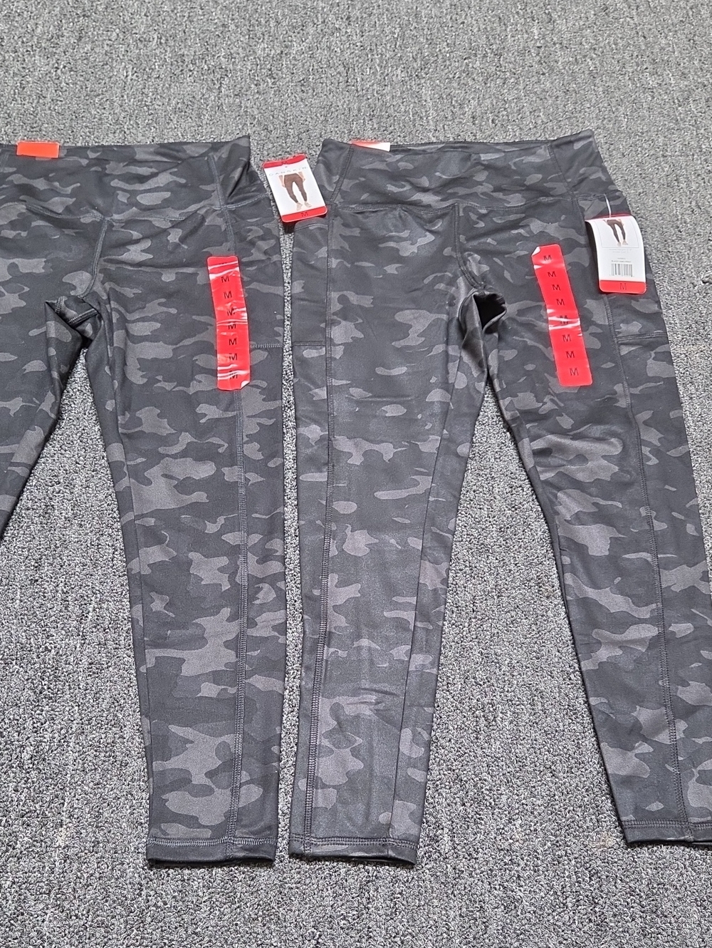 (#4C) 2 Pairs Danskin Black Camo Leggings
